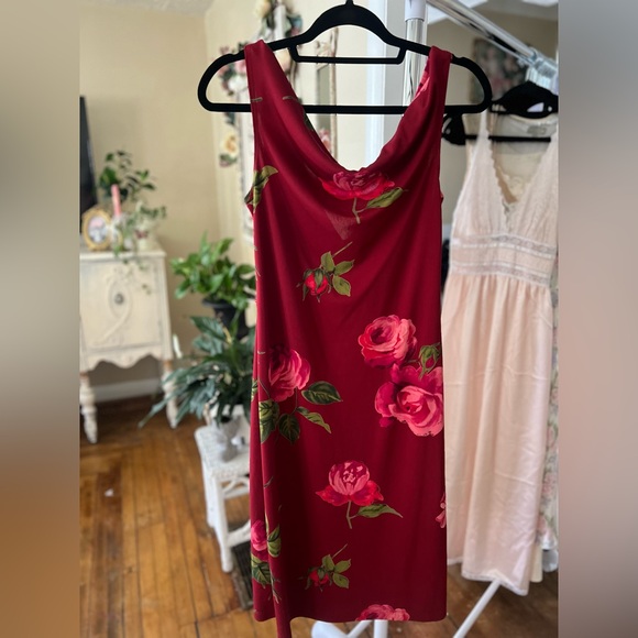 Dresses & Skirts - 🌹 Vintage Rose Garden Floral Dress 🌹